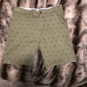 Weed print shorts